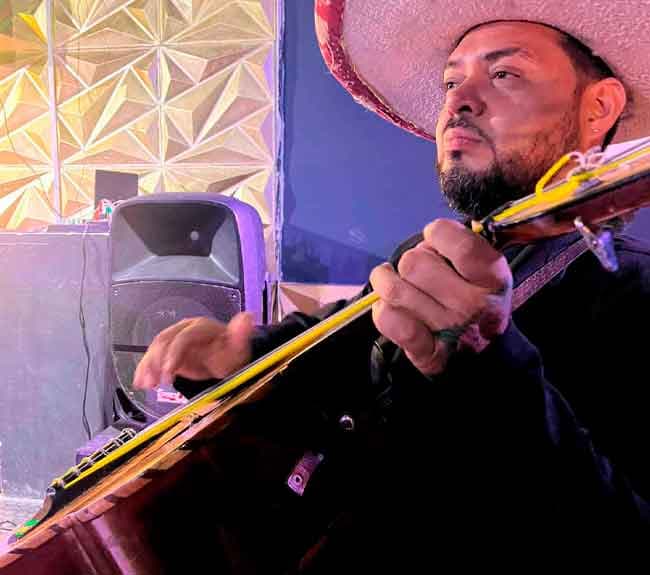 Mariachi México Fusión — Mariachis para Eventos en Soledad