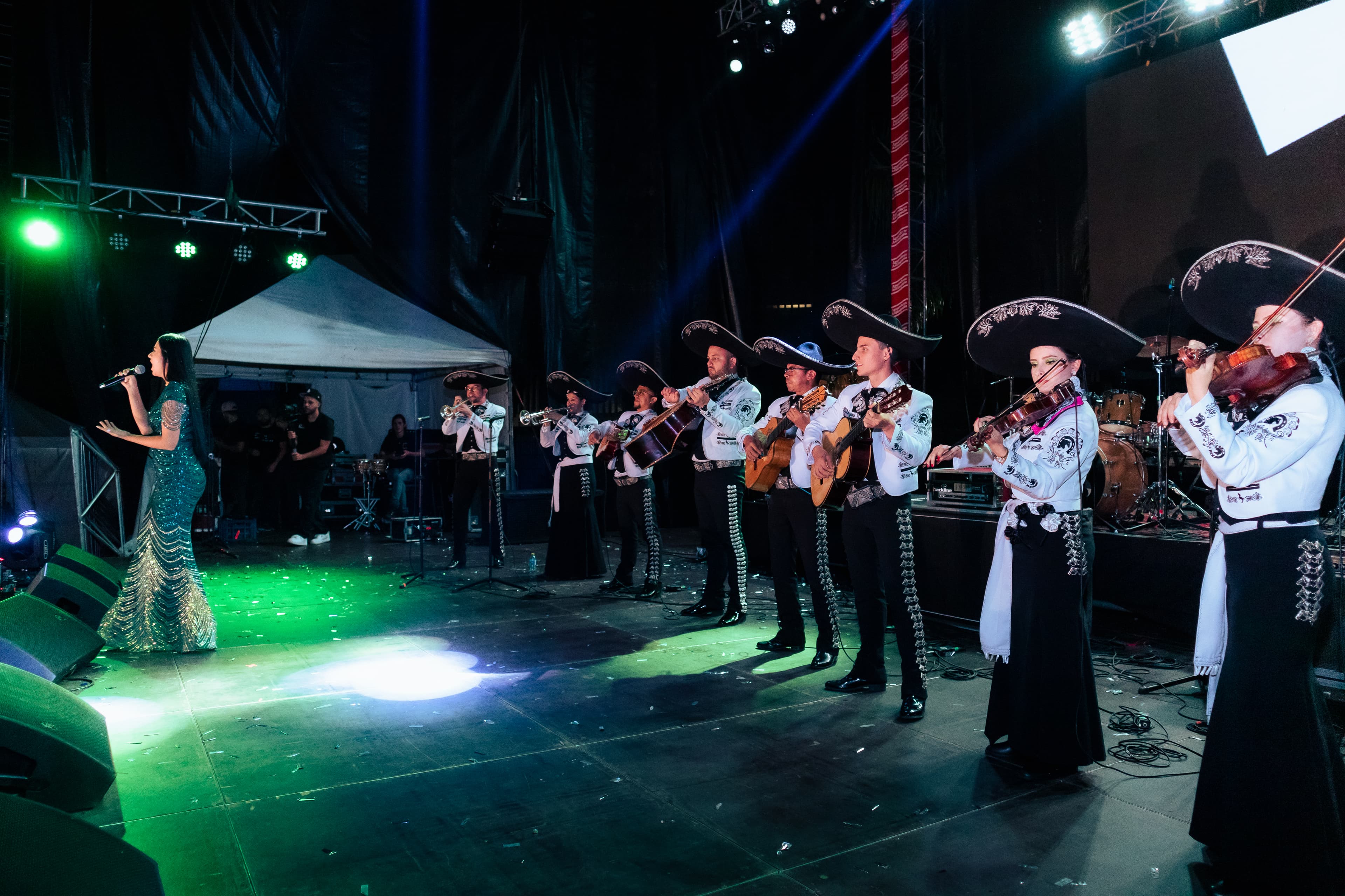 Mariachi Eclipse Mexicano — Mariachis para Eventos en Bello