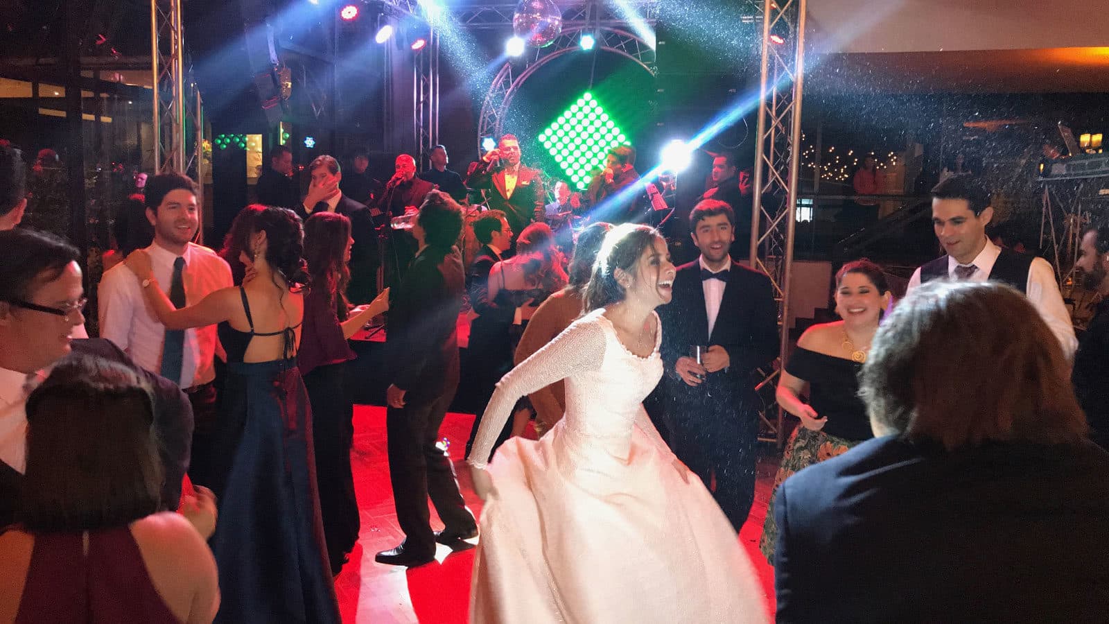DJ Willy Flechas — DJ para Bodas en Soacha