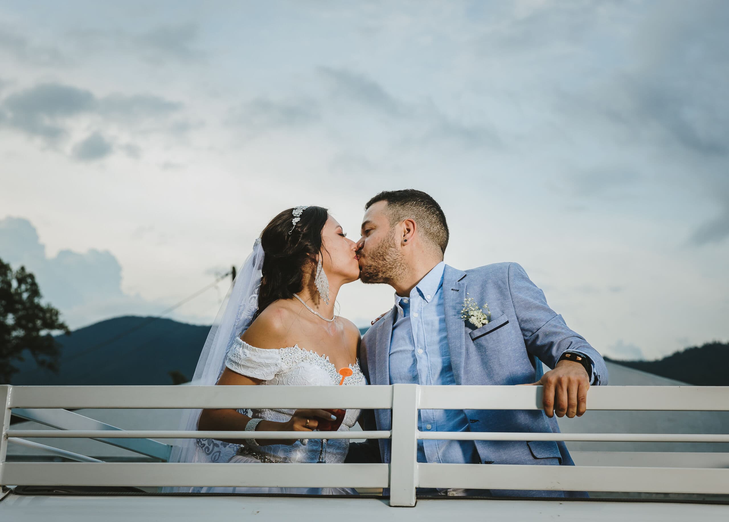 Gio Londoño Foto — Fotógrafo de Bodas en Bello