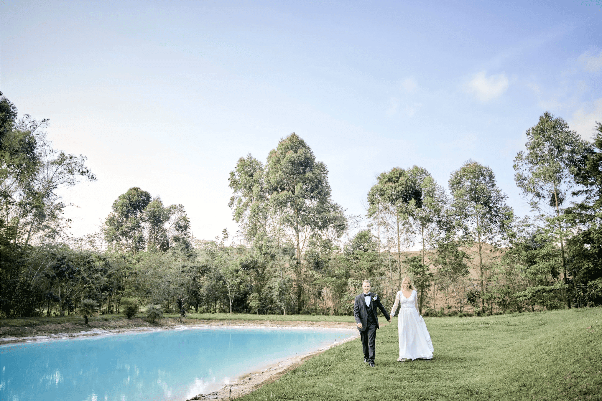 Aletheia Estudio — Fotógrafo de Bodas en Bello