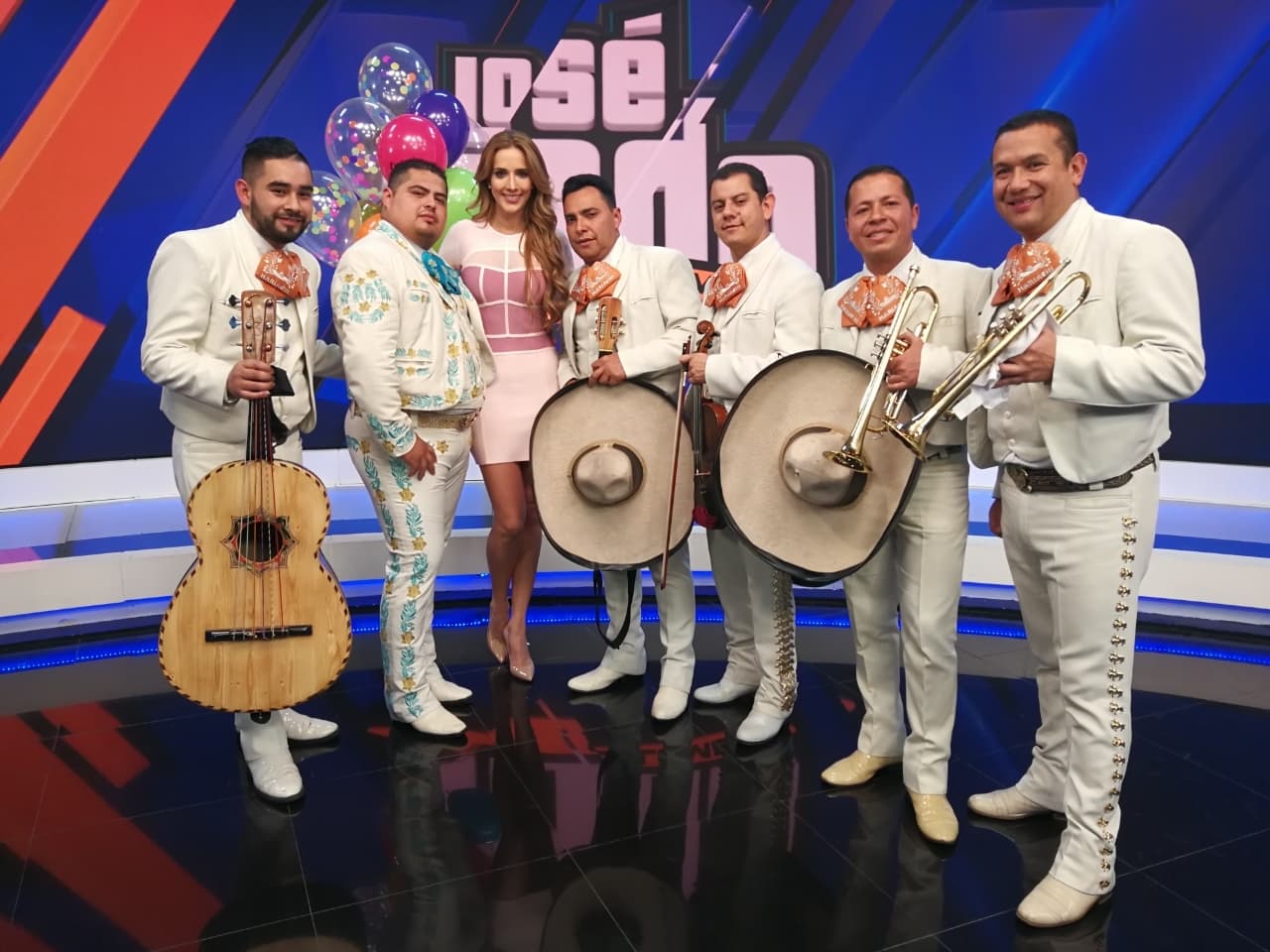 Mariachi Vargas de Bogotá — Serenatas Profesionales a Domicilio